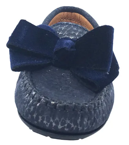 Atlanta Mocassin Girl's Leather with Velvet Bow Loafers, Navy Print/Navy Velvet Bow