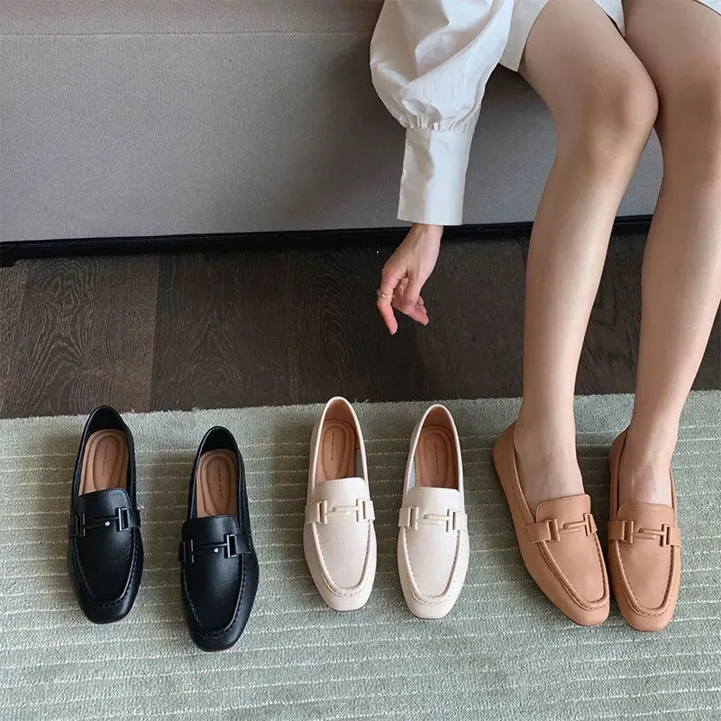 Big Size Women Loafers 2023 Spring Autumn New Designer Shoes for Women Fashion Casual Soft Sole Light Leather Shoe Ladies