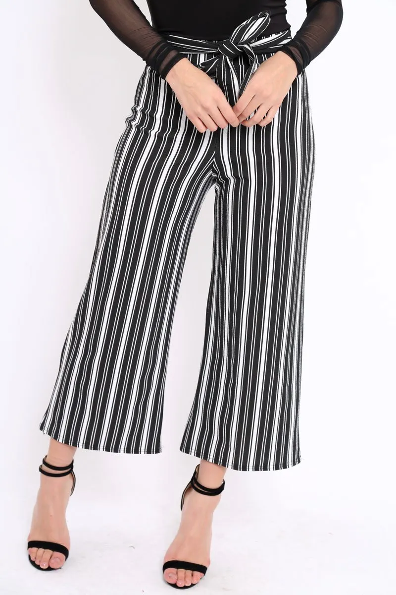 Black and White Striped Cropped Trousers - Daphni