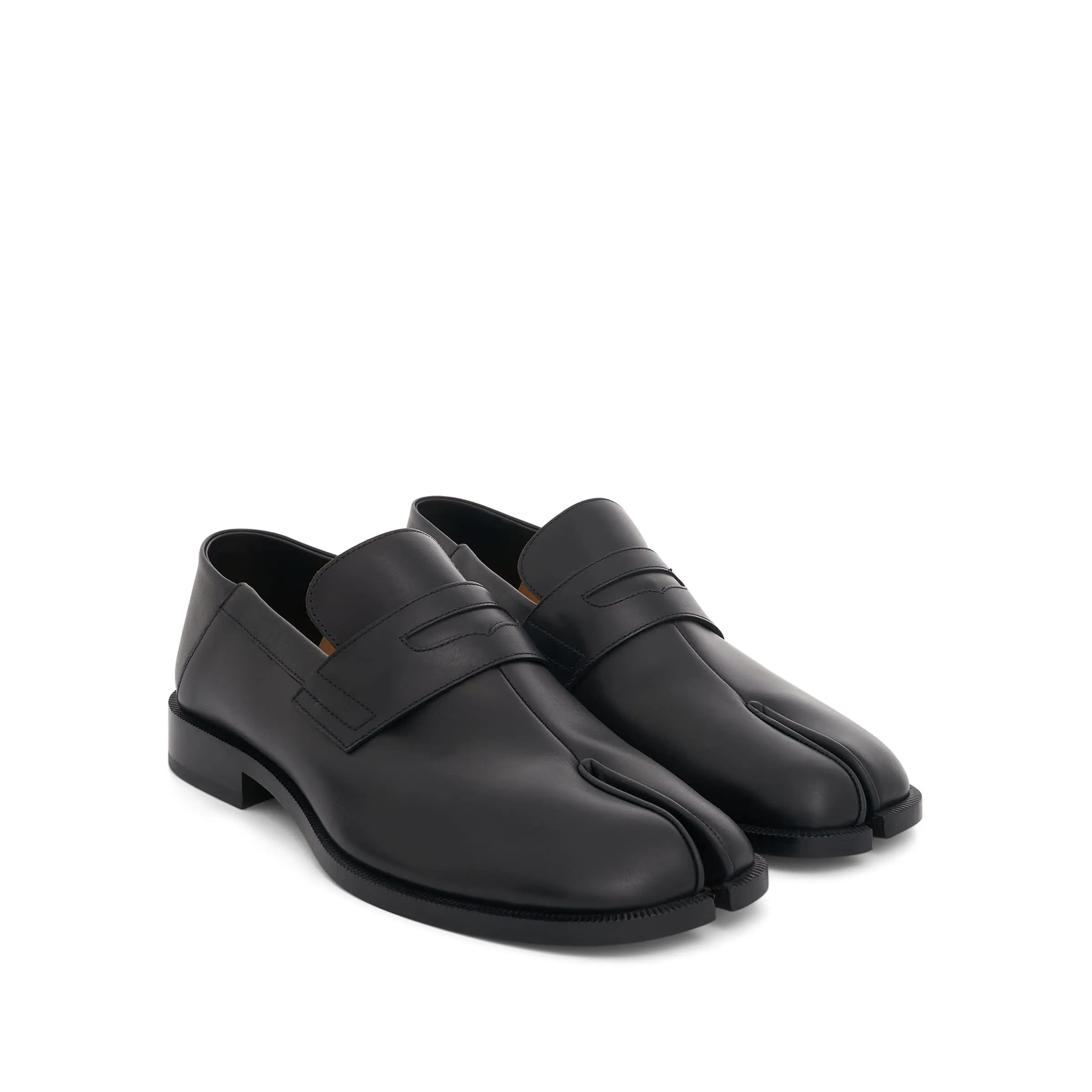 Tabi Leather Loafers in Black