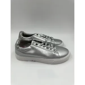 Women's Size 7, Silver Low Top Casual Sneaker w/ White Sole & Silver Laces